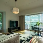 Esplanaadi Elite Park I بارنو